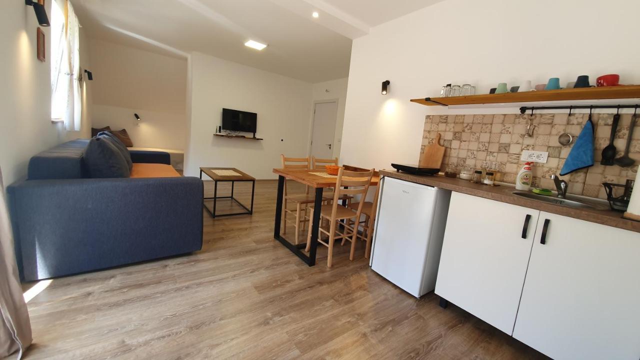Apartment Nikolica Kuca Mitrovac